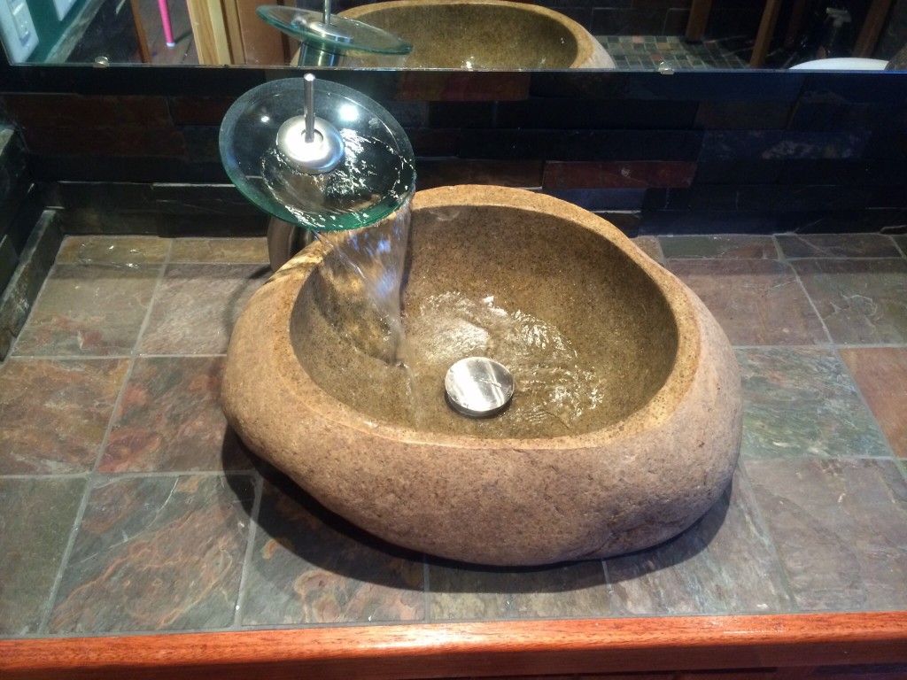 Boulder vessel sink